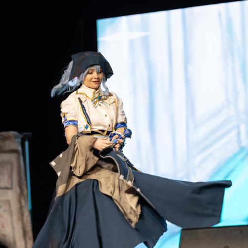 Hoshimachi Suisei from Hololive
Cosplayer: Hanah FCRP
https://www.instagram.com/hanah_fcrp/