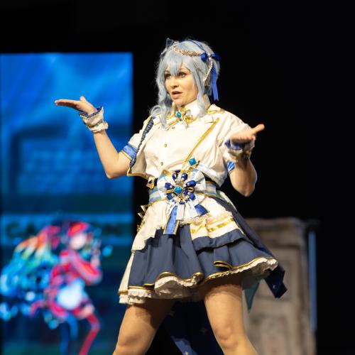 Hoshimachi Suisei from Hololive
Cosplayer: Hanah FCRP
https://www.instagram.com/hanah_fcrp/