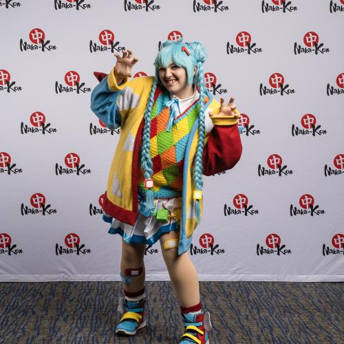 Hatsune Miku from Vocaloid
Cosplayer: Sugarbee Cosplay
https://www.instagram.com/sugarbeecosplay/
https://www.youtube.com/@sugarbeecosplay
https://www.tiktok.com/@sugarbeecosplays